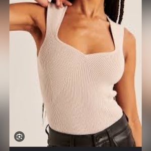 Abercrombie portrait sweater tank pink